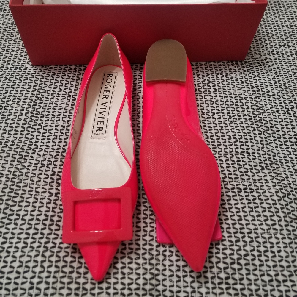 Authentic Roger Vivier Gommettine Ballet Flat Sz38